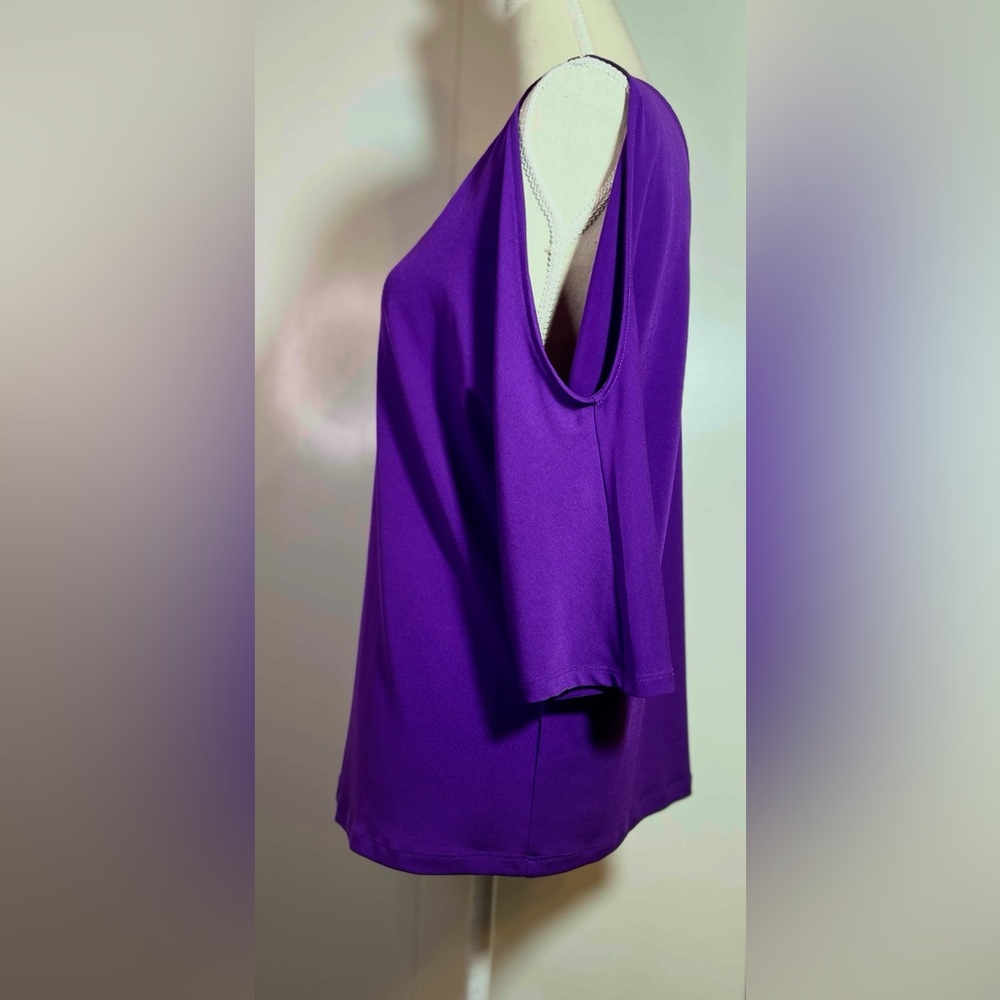 INC International Concepts Rich Purple Top Women’s size LP Cold Shoulder - Picture 3 of 8